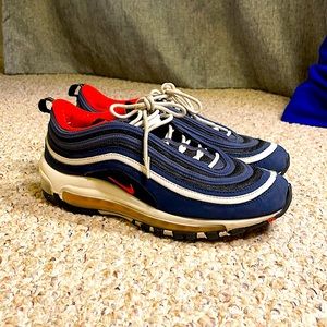 Blue retro airmax’s